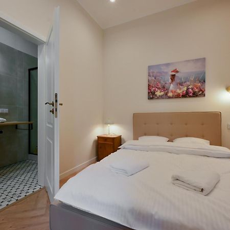 קרקוב Rentplanet - Studio Plac Matejki מראה חיצוני תמונה